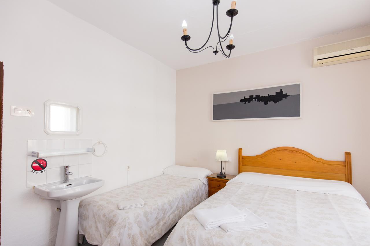 Pension Mesones Granada Bagian luar foto