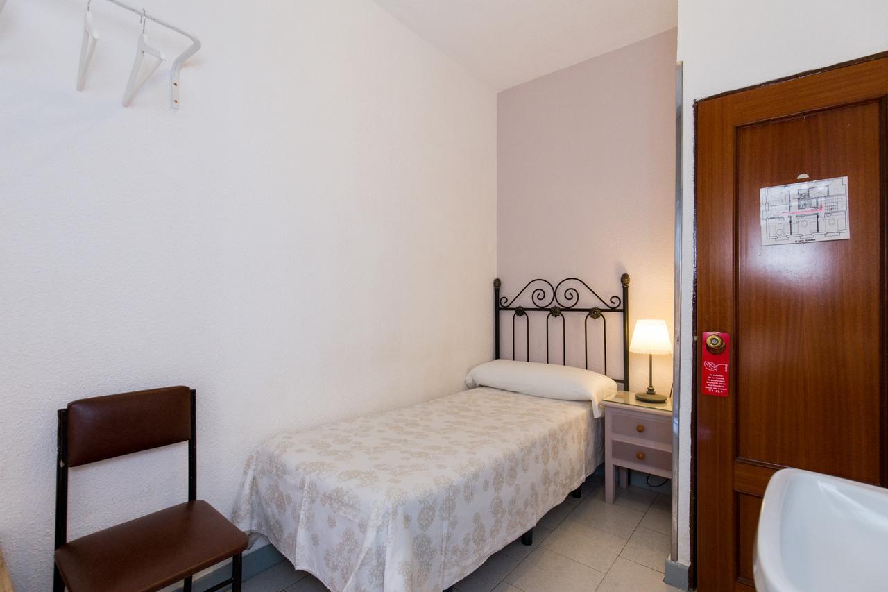 Pension Mesones Granada Bagian luar foto
