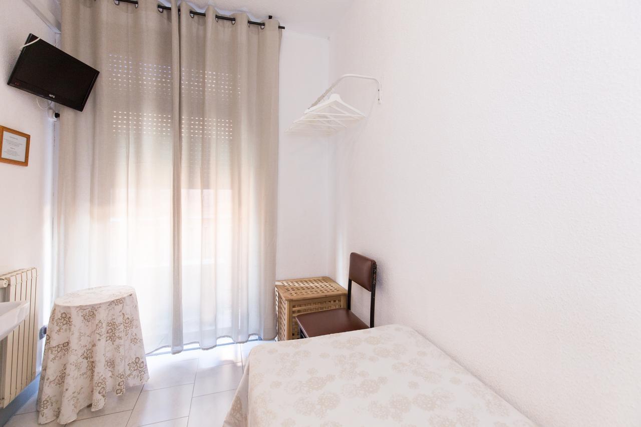 Pension Mesones Granada Bagian luar foto